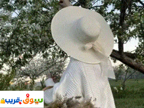 برجيلا بشكل خيمة باللون البني الراقي بتصميم...