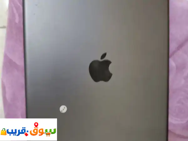 ايباد 64g / pad 9/ حالة ممتازة بطارية فوق 80 / good condition/...