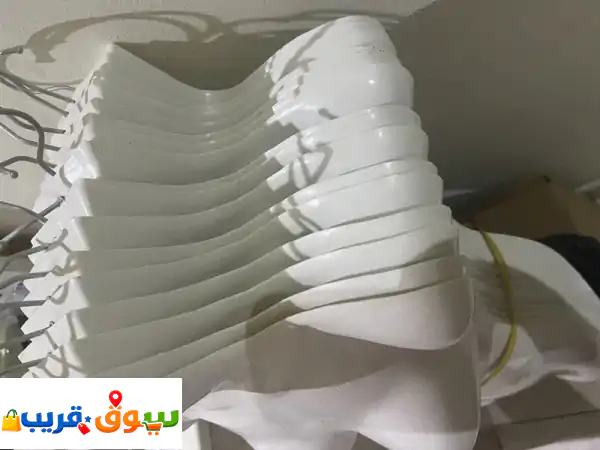 فرصة ذهبية في عجمان! مانيكانات نسائية وستاندات عرض بأسعار تبدأ من 5 دراهم فقط!
