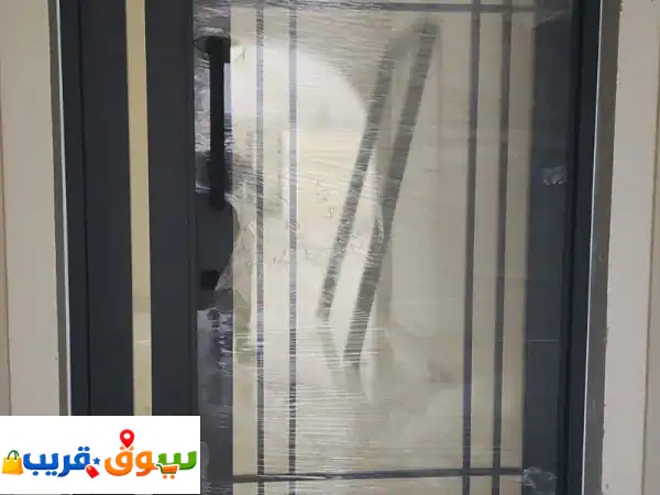 متوفر باسكو أحجام مختلفه جديدة حبات كبيرة وصغيرة. متوفر تفصيل أبواب كاستل ألومينيوم خارجي للفلل