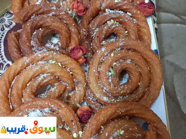 متوفر جميع أنواع الحلويات والمعجنات الشهية...