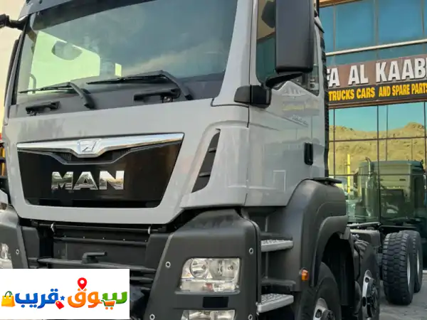 مان 2015 للبيع. ماشية 80 ألف كيلو متر. سعر 310000 درهم في العين