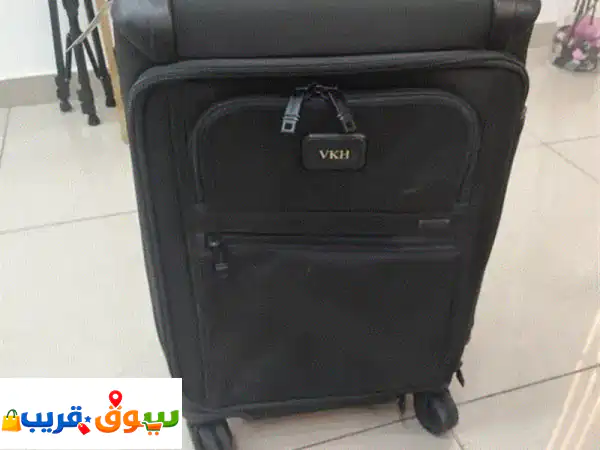 فرصة لا تعوض: شنطتا سفر تومي فاخرة (Tumi) بنصف السعر...