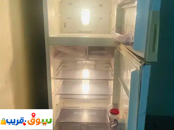 ثلاجة مستعملة شبه جديدة للبيع في ببرت مع فريزر | وفر المال واستمتع بأداء لا مثيل له!