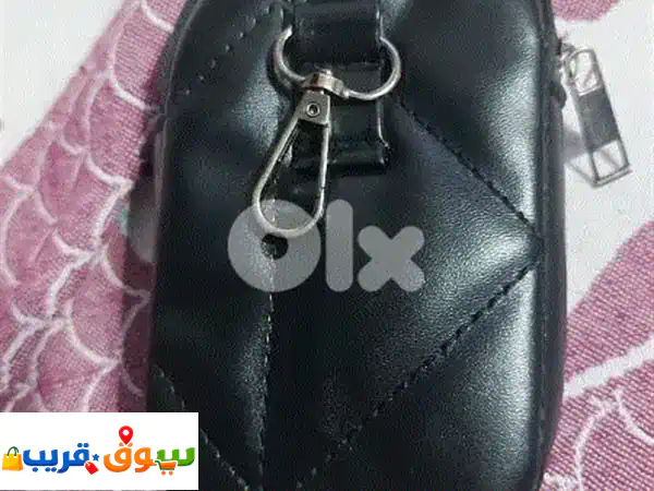 للبيع جزدان نسائي صغير