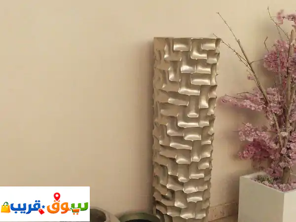 للبيع تحفة مدخل طويلة وثقيلة، وأحواض زراعة