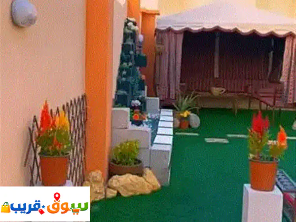 للبيع اثاث خارجي بحالة ممتازة جدا.