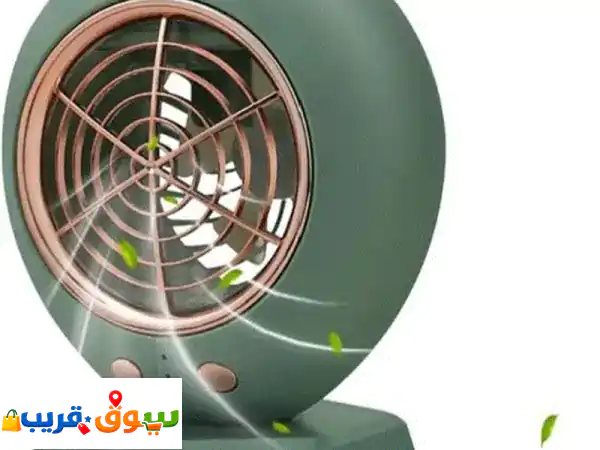 مروحة محمولة ببطارية مع بخاخ ماء . متوفر توصيل لكل الكويت