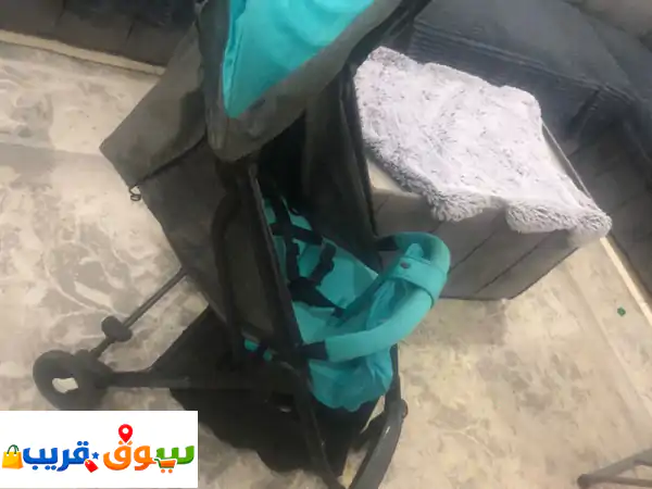 عربة للطفل بحالة ممتازة جدا وبسعر كويس جدا...