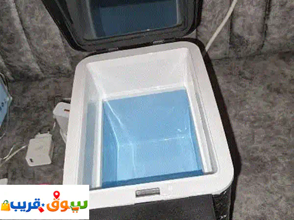 مبرد حراري كهربائي 6 لتر: ثلاجتك المحمولة للسيارة والرحلات - تبريد وتسخين مثالي!