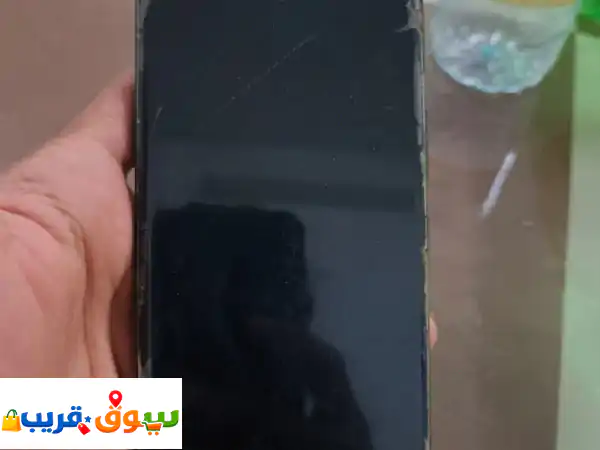 أبيع جوال note 20 ultra 5g ذاكرة 128 gb على حالته الحالية الحالة الشاشة فيها خطوط ملونة بسبب كسر ...