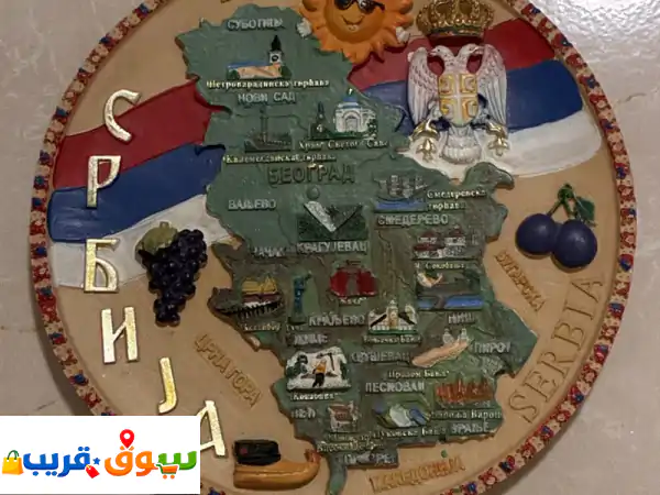 تحف ودروع قديمة للبيع: معدن، حجر منقوش، خشب –...