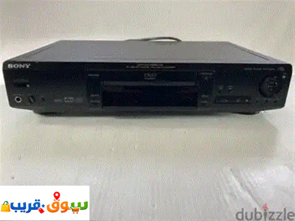 استمتع بتجربة سينمائية: مشغل بلو-راي سامسونج الذكي BD-D5500 ثلاثي الأبعاد بحالة ممتازة وريموت!