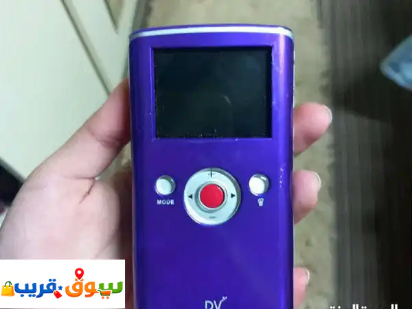 استرجع سحر التصوير الأصيل! كاميرا Sylvania DV2100 الرقمية: محمولة وبطارية تدوم.