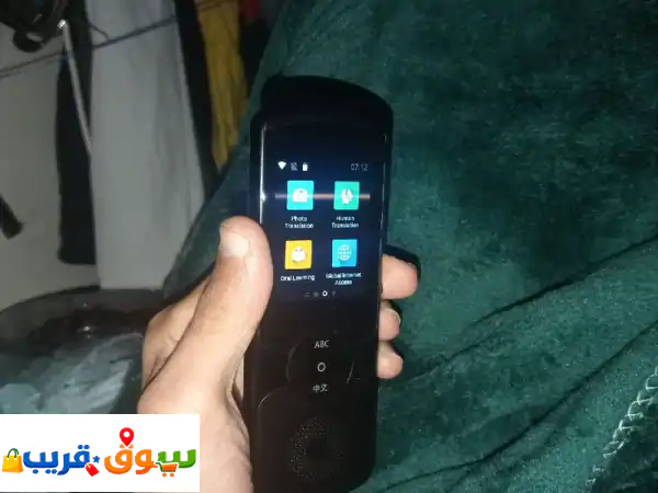 فرصة نادرة! iFLYTEK Easy Trans 800: مترجم فوري احترافي (صوت وصورة) يدعم اللهجات وأوفلاين بدبي - نظيف جداً 300 درهم!