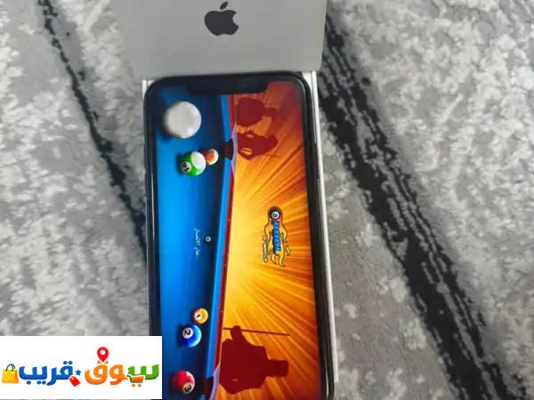 آيفون 11 في قمة النظافة مساحة جدا ممتاز في أبوظبي السعر 1000 ممتاز للتصوير والألعاب وفيس أيدي