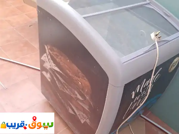 ثلاجة للبيع شبه جديدة السعر 330 ريال