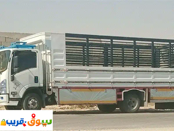 دينا لوري 6.5 متر بالرياض: نقل عفش، بضائع ومخيمات |...