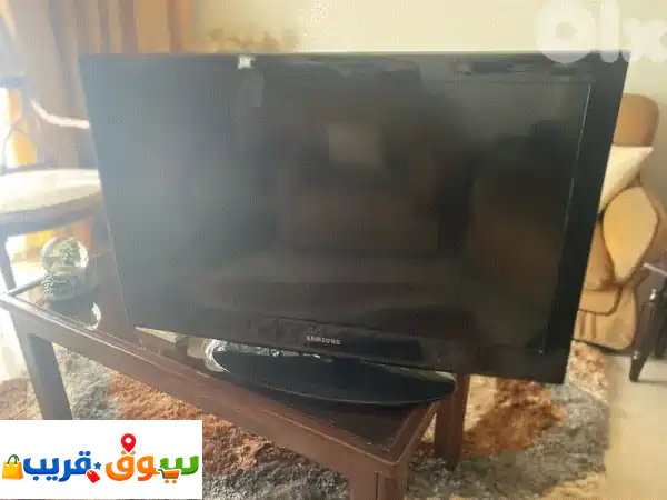 تلفيزيون 32 inch شاشة مش ملون بس ابيض و اسود