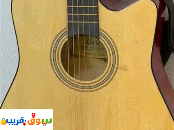 للبيع قيتار