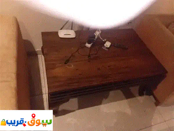 تحفة فنية لمنزلك: طاولة خشب أنتيك عالية فاخرة | قطعتان فقط!