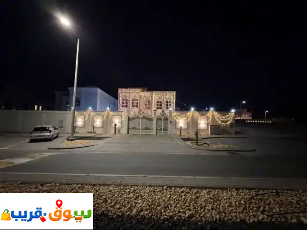 إنارة مباني للمناسبات والأعراس: إضاءة فاخرة تحول مكانك وتخطف الأنظار!