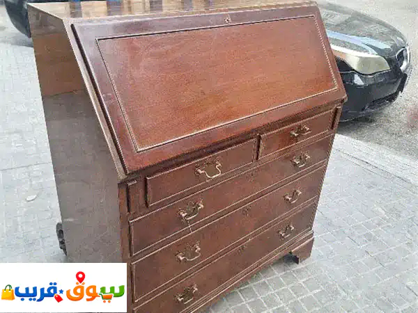 سكرتير خشب جوز انجليزية انتيك مميزة جدا