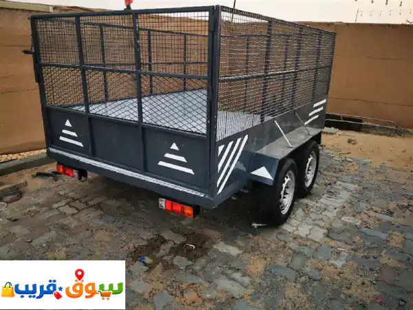 للبيع تريلا قالوصه تصلح للعزب والمزارع طول 3 متر...
