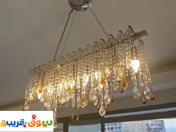 عرض الفخامة الذهبي: 3 قطع إضاءة كريستال فاخرة لمنزلك...