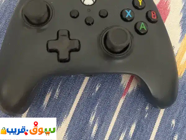 يد تحكم Xbox سلكية بحالة ممتازة | استمتع باللعب...