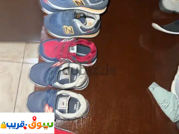 أحذية أطفال مقاس 22 و 23 كأنها لم تُلبس! (لبسة واحدة...