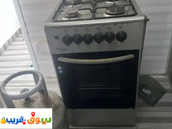 فرصة! طباخة مستعملة بحالة ممتازة + سيلندر غاز |...