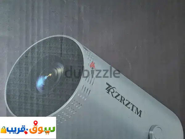7 RZRTM SMART LED PROJECTOR