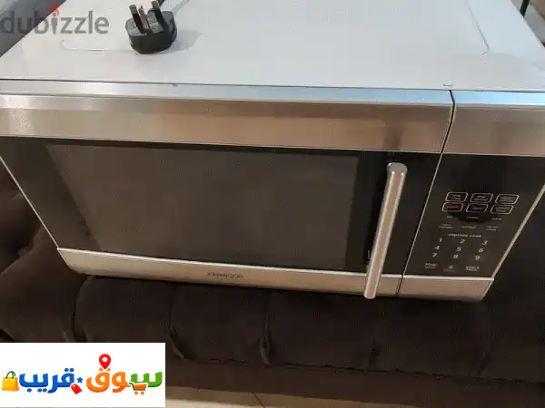 فرصة ذهبية لمطبخك! ميكروويف وآلة فشار (بحالة ممتازة)...
