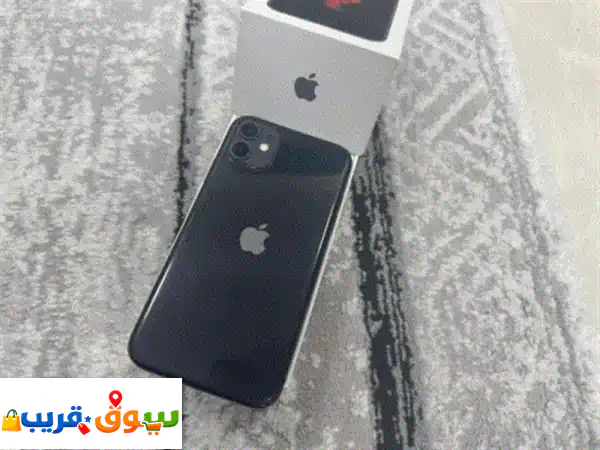 للبيع في قمة النظافة آيفون 11 المساحة ممتازة في...