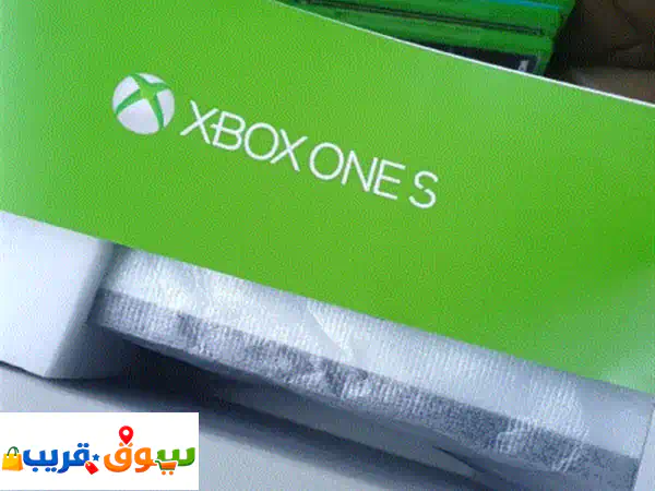 جهاز ألعاب اكس بوكس ومن أس مساحة 1 تيرا مع 3 أشرطة سي...