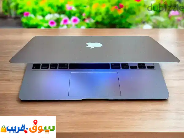 Apple MacBook Air Core i58 GB Ram, 128 GB SSD  3 Months Warranty