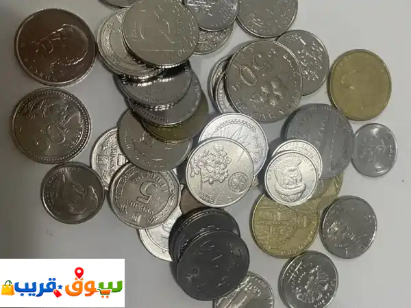 عملات معدنية من مختلف الدول