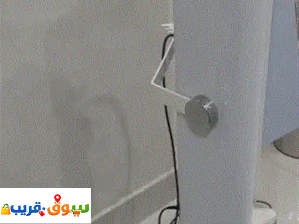 للبيع جهاز سكارليت (لشد الوجه والرقبة) شبه جديد...