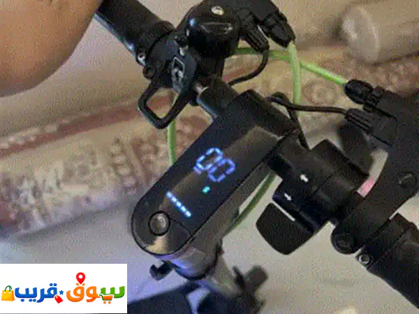 للبيع سكوتر في العين لايشكي من شيء أبيعه بدواعي...