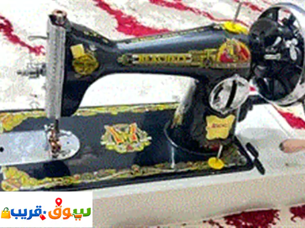 مكينة خياطة يدويه فقط ليست كهربائية