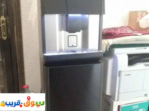 عندي ماكينة قهوة azkoyen vitro s5 es في الرياض. الماكينة...