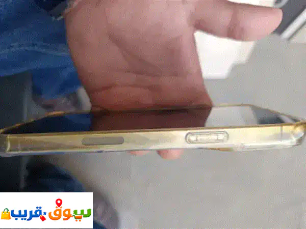 هاتف آيفون 13 برو ماكس 256 وبطارية 95 معه شاحن أصلي...