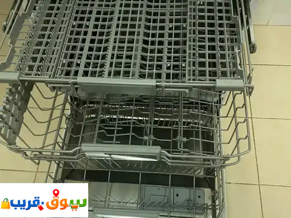 Hisense H14 DS 14 Place Dishwasher  Like New