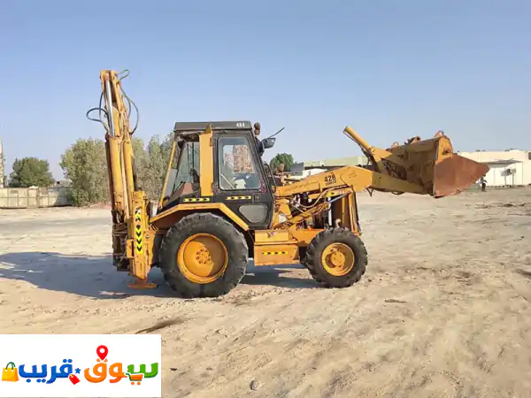 للبيع جي سيي بي كاتربلر شغال أموره طيبة فقط...