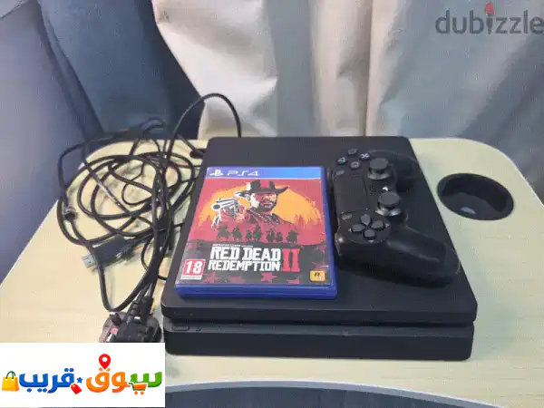 للبيع بلاستيشن 4 نظيفه
